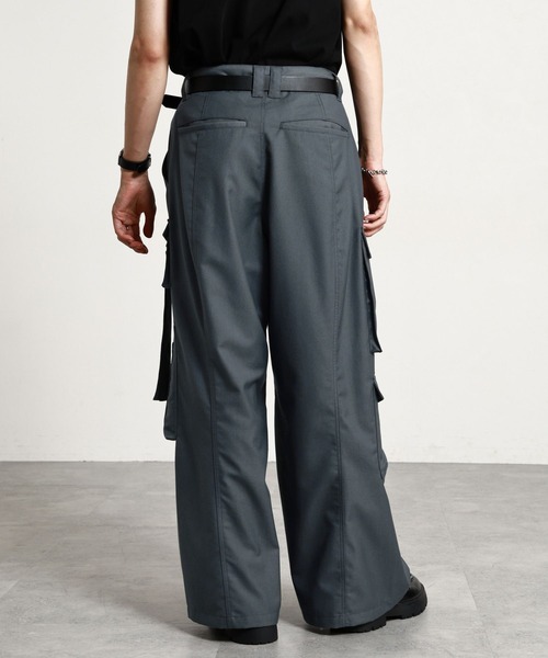 RAGEBLUE(レイジブルー)の「MULTI-POCKET PARACHUTE PANTS/マルチポケットパラシュートパンツ(カーゴパンツ・メンズ・ダークグレー/ブラック・LARGE/MEDIUM)」の16枚目の写真