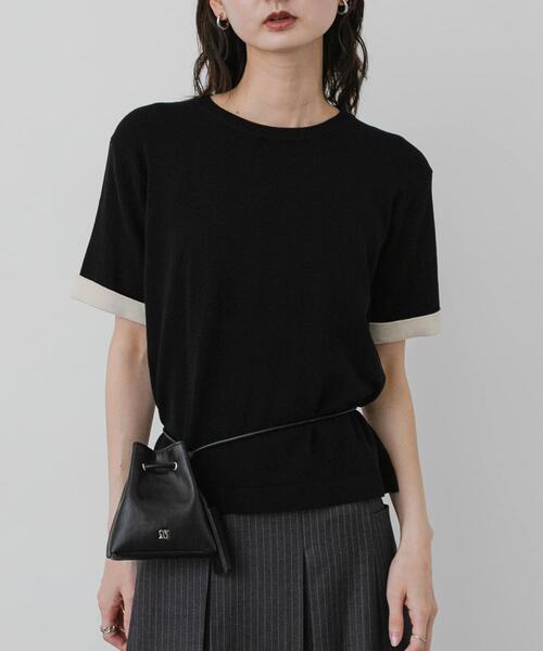 SENSE OF PLACE by URBAN RESEARCH(センスオブプレイスバイアーバンリサーチ)の「『洗濯可』バイカラーロールスリーブニットTシャツ(ニット/セーター・レディース・チャコールグレー/ブラック/ブラウン・ONE)」の2枚目の写真