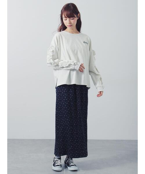 Samansa Mos2(サマンサ モスモス)の「袖タテフリルロンT(Tシャツ/カットソー・レディース・チャコールグレー/グレー/グリーン・F)」の5枚目の写真