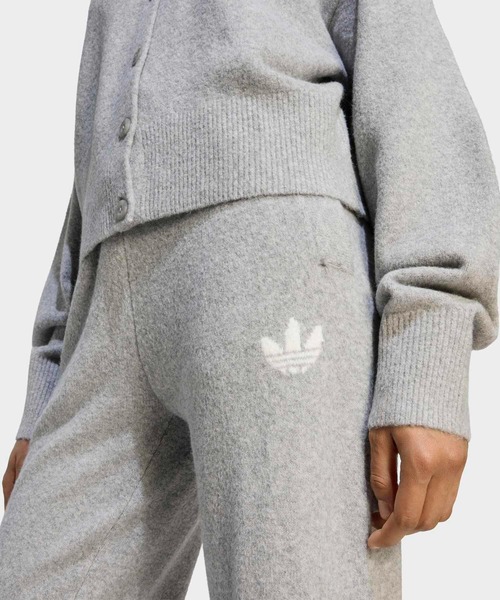 adidas(アディダス)の「エッセンシャルズ ニットパンツ / アディダスオリジナルス adidas Originals(その他パンツ・レディース・グレー・X-SMALL/XX-LARGE/SMALL/X-LARGE/MEDIUM/LARGE/3XL)」の3枚目の写真