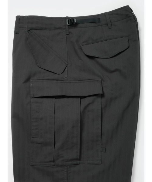 DAIWA PIER39(ダイワピア39)の「TECH 6P FIELD PANTS HERRINGBON BP-41026W(カーゴパンツ・メンズ・チャコールグレー/オリーブ・LARGE/SMALL/X-LARGE/MEDIUM)」の11枚目の写真