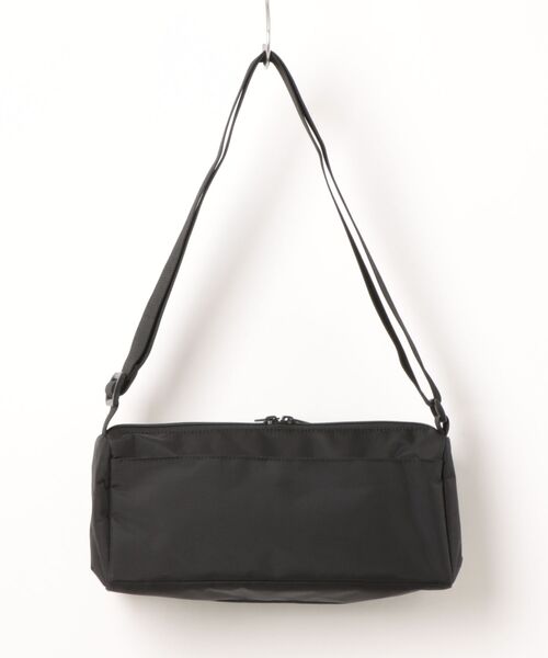 UNIVERSAL OVERALL(ユニバーサルオーバーオール)の「UNIVERSAL OVERALL/ユニバーサルオーバーオール TOOL Square Mini Shoulder Bag 4L(ショルダーバッグ・メンズ・カモフラージュ/ブラック・FREE)」の5枚目の写真