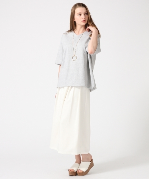 HARE（ハレ）の「ビッグVネックプルオーバー(HARE)（Tシャツ/カットソー・レディース・オフホワイト/グレー/オレンジ/グレー系その他・FREE）」の6枚目の写真