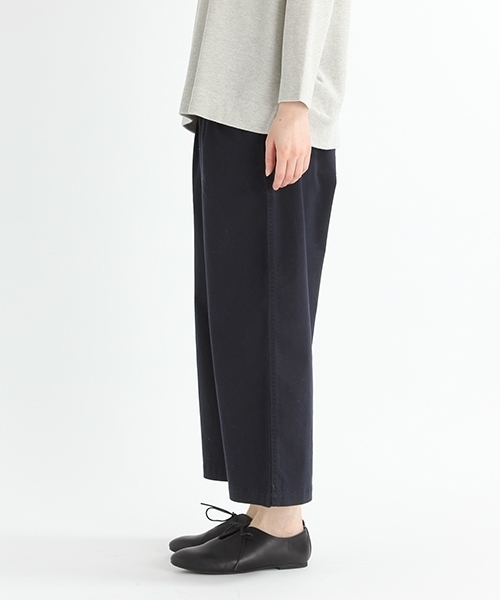 studio CLIP（スタディオクリップ）の「ピーチストレッチチノストレートパンツ（チノパンツ・レディース・カーキ/ネイビー/ベージュ/ピンク・SMALL/MEDIUM/LARGE/X-LARGE/XXX-LARGE）」の9枚目の写真