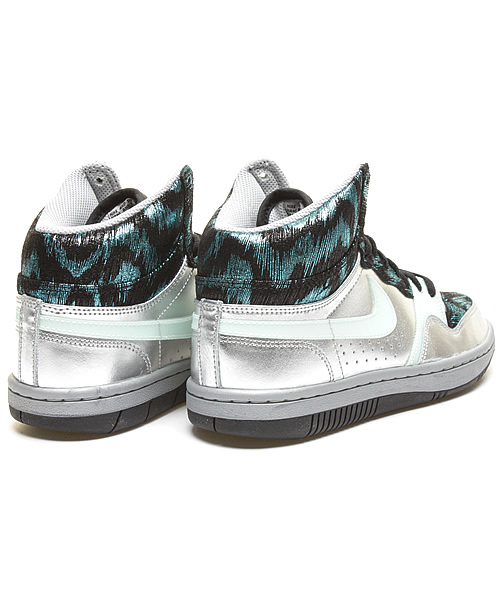 NIKE（ナイキ）の「WMNS COURT FORCE HIGH（スニーカー・レディース・シルバー/ゴールド・23/23.5/24/24.5）」の10枚目の写真