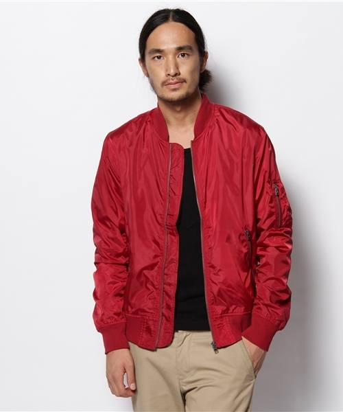 WEGO(ウィゴー)の「MA-1ナイロンブルゾン(ミリタリージャケット・メンズ・ブラック/ライトグレー/レッド・MEDIUM/LARGE)」の6枚目の写真