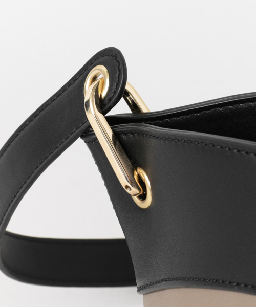 RODE SKO（ロデスコ）の「AINA リングショルダーバケツバッグ（ショルダーバッグ・レディース・ベージュ/グレー・ONE）」の11枚目の写真