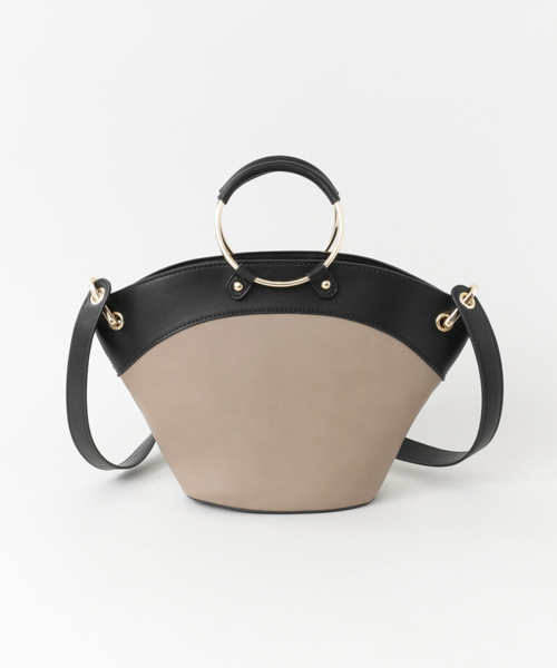 RODE SKO（ロデスコ）の「AINA リングショルダーバケツバッグ（ショルダーバッグ・レディース・ベージュ/グレー・ONE）」の10枚目の写真