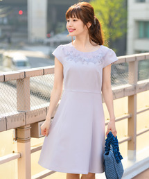 Rewde | ﾚｰｽ付ﾌｨｯﾄ&ﾌﾚｱﾜﾝﾋﾟｰｽ（8R05-040424）(ワンピース)