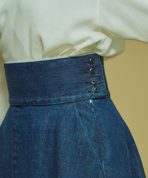 Abahouse Devinette（ドゥヴィネット）の「フレアーデニムスカート（デニムスカート・レディース・ホワイト/ネイビー・36/38/40）」の10枚目の写真