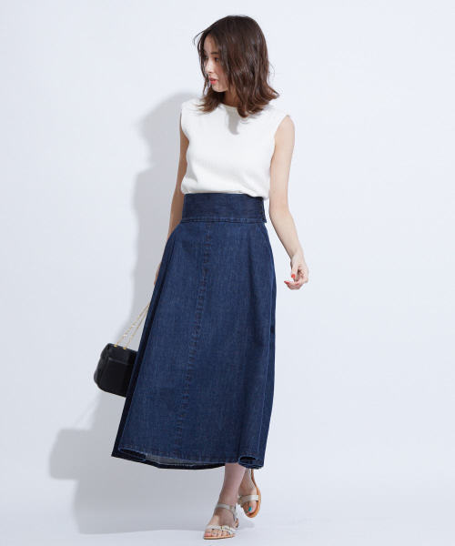 Abahouse Devinette（ドゥヴィネット）の「フレアーデニムスカート（デニムスカート・レディース・ホワイト/ネイビー・36/38/40）」の17枚目の写真