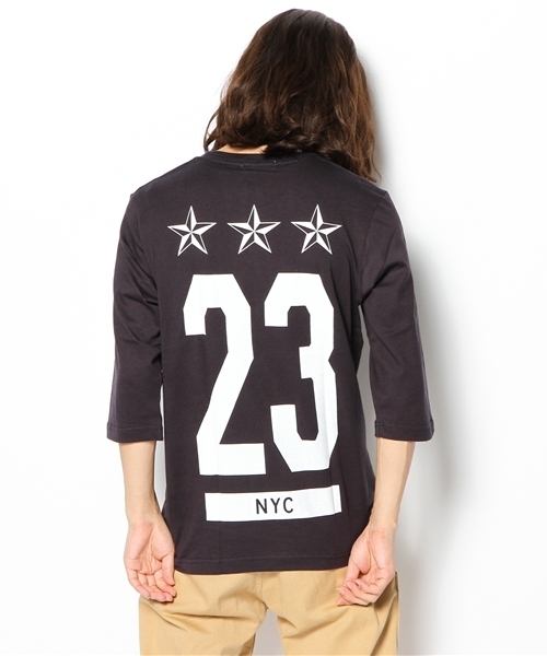 WEGO（ウィゴー）の「WEGO/モノトーンナンバリングTee（7）（Tシャツ/カットソー・メンズ・ホワイト/ブラック・LARGE/MEDIUM）」の5枚目の写真