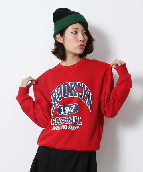 WEGO（ウィゴー）の「WEGO/BROOKLYNスウェット（スウェット・レディース・ホワイト/杢グレー/ネイビー/レッド・FREE）」の4枚目の写真