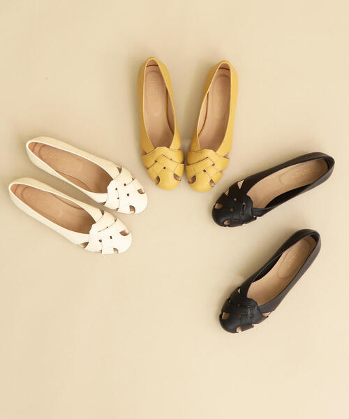 BEAUTY&YOUTH UNITED ARROWS（ビューティーアンドユースユナイテッドアローズ）の「BY∴ レザークロスフラットパンプス о（パンプス・レディース・マスタード/オフホワイト/ブラック・37h/36h/36/37/35h）」の4枚目の写真