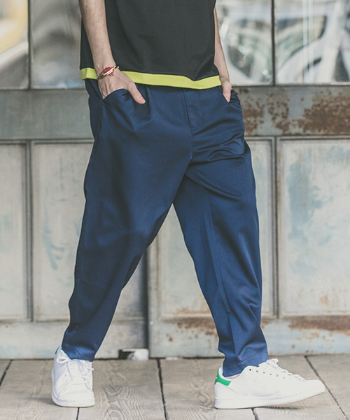 CAMBIO（カンビオ）の「mp6822-TRタックテーパードパンツ（その他パンツ・メンズ・ブラック/ベージュ/ネイビー/グレー・S/M/L）」の4枚目の写真