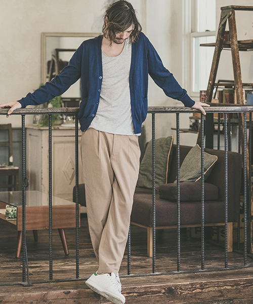 CAMBIO（カンビオ）の「mp6822-TRタックテーパードパンツ（その他パンツ・メンズ・ブラック/ベージュ/ネイビー/グレー・S/M/L）」の6枚目の写真