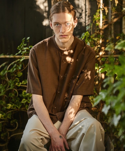 EMMA CLOTHES（エマクローズ）の「ブライトポプリンリラックスバンドカラーシャツ Poplin Band Collar Shirt 1/2 short sleeve（シャツ/ブラウス・メンズ・ライトグレー/ライトブルー/ブラック/ベージュ/ネイビー/オフホワイト/スモークピンク/テラコッタ/ライトグリーン/ダークブラウン/オレンジ系その他/パープル系その他/ベージュ系その他・S/M/L）」の6枚目の写真