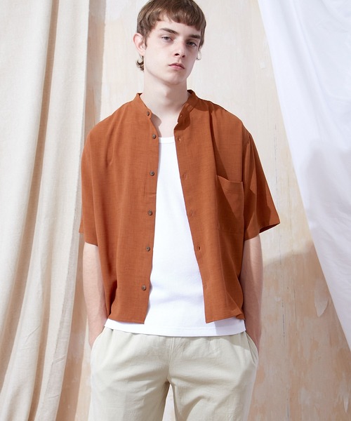 EMMA CLOTHES（エマクローズ）の「ブライトポプリンリラックスバンドカラーシャツ Poplin Band Collar Shirt 1/2 short sleeve（シャツ/ブラウス・メンズ・ライトグレー/ライトブルー/ブラック/ベージュ/ネイビー/オフホワイト/スモークピンク/テラコッタ/ライトグリーン/ダークブラウン/オレンジ系その他/パープル系その他/ベージュ系その他・S/M/L）」の17枚目の写真