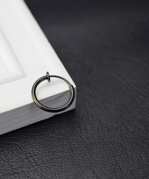 ieLS（イエルズ）の「金属アレルギー対応「ieLS」ステンレス　シンプルフープイヤリング（イヤリング・メンズ・その他1/その他2・ONE SIZE）」の6枚目の写真