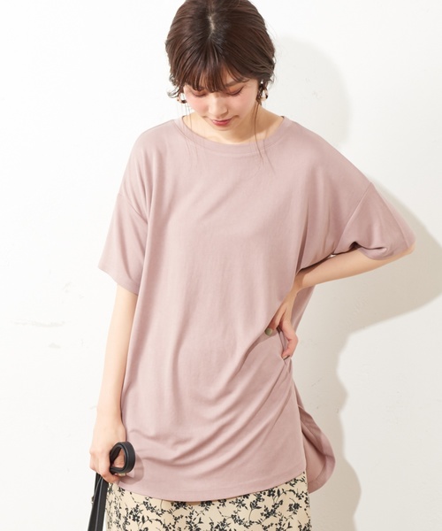 natural couture（ナチュラルクチュール）の「ボートネックモダールTシャツ（Tシャツ/カットソー・レディース・レッド/オフホワイト/ピンクベージュ/スミクロ・FREE）」の13枚目の写真