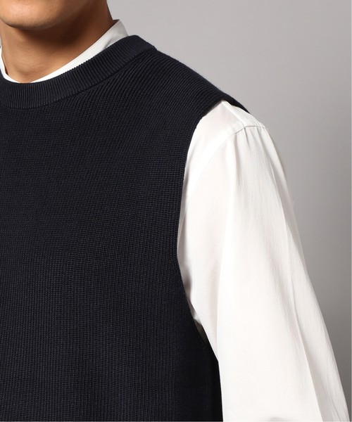 EDIFICE(エディフィス)の「コットン×アクリル クルーネック ベスト(ベスト・メンズ・ベージュ/ネイビー・SMALL/MEDIUM/LARGE/FREE)」の6枚目の写真