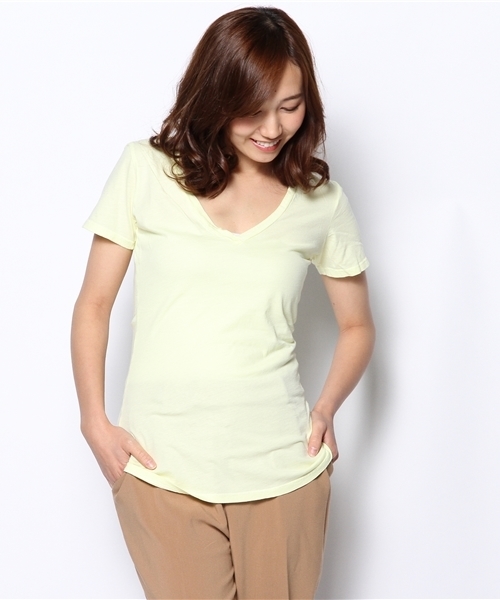 DouDou（ドゥドゥ）の「【GROCERIES】TシャツWVN（Tシャツ/カットソー・レディース・グリーン/レッド/ホワイト/ラベンダー/チャコールグレー/イエロー・FREE）」の5枚目の写真