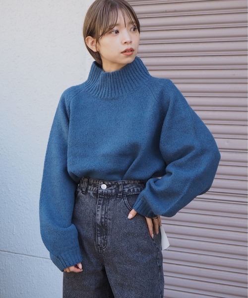 tiptop(ティップトップ)の「もちもちラグランハイネックニット(ニット/セーター・レディース・ベージュ/パープル/サックスブルー/アイボリー/グレイッシュベージュ/ブラック/モカ/ブルー/グリーン/ダークブルー/グリーン系その他/ライトブルー・FREE)」の22枚目の写真