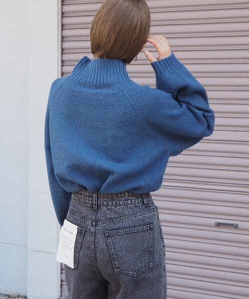 tiptop(ティップトップ)の「もちもちラグランハイネックニット(ニット/セーター・レディース・ベージュ/パープル/サックスブルー/アイボリー/グレイッシュベージュ/ブラック/モカ/ブルー/グリーン/ダークブルー/グリーン系その他/ライトブルー・FREE)」の20枚目の写真