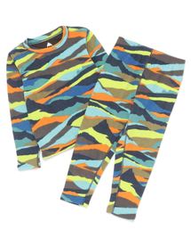 Burton�i�o�[�g���j�́u�L�b�Y �t���[�X �x�[�X���C���[ �i�g�b�v�X & �{�g���j�㉺�Z�b�g�i���̑��g�b�v�X�j�v