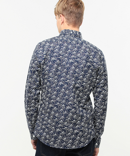 BEAMS LIGHTS Men's（ビームスライツ メンズ）の「CUISSE DE GRENOUILLE / ウェイブモノグラムシャツ（シャツ/ブラウス・メンズ・ネイビー・SMALL/MEDIUM）」の3枚目の写真