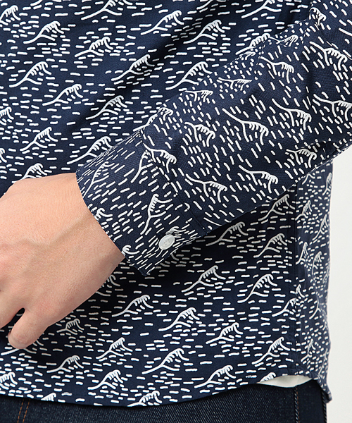 BEAMS LIGHTS Men's（ビームスライツ メンズ）の「CUISSE DE GRENOUILLE / ウェイブモノグラムシャツ（シャツ/ブラウス・メンズ・ネイビー・SMALL/MEDIUM）」の5枚目の写真