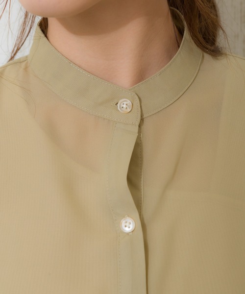 SpRay（スプレイ）の「バンドカラ－サイドスリットシャツ（シャツ/ブラウス・レディース・ホワイト/ブラック/ライトカーキ/グレイッシュベージュ・FREE）」の6枚目の写真