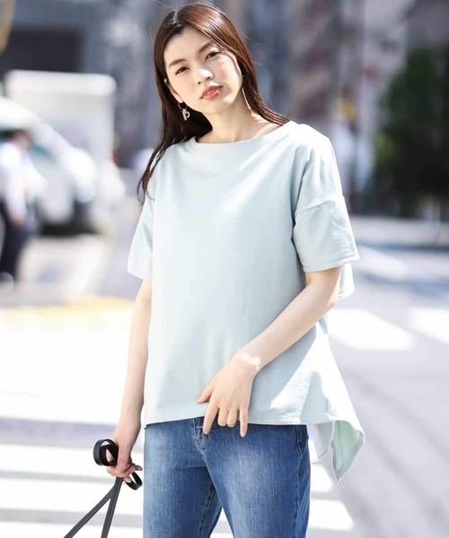 a.v.v（アーヴェヴェ）の「シャツドッキング裏毛プルオーバー（Tシャツ/カットソー・レディース・ベージュ/ミント・40/34/42/38/36）」の4枚目の写真