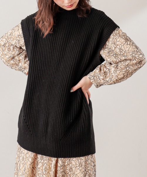 natural couture(ナチュラルクチュール)の「BACKレースアップゆるベスト(ベスト・レディース・アイボリー/ブラック/ベージュ・FREE)」の1枚目の写真