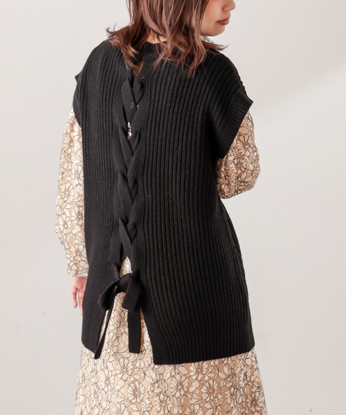 natural couture(ナチュラルクチュール)の「BACKレースアップゆるベスト(ベスト・レディース・アイボリー/ブラック/ベージュ・FREE)」の9枚目の写真