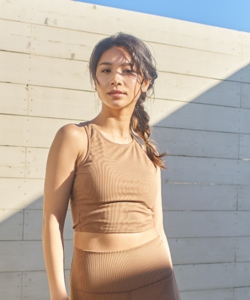 Ungrid（アングリッド）の「【ムラサキスポーツ別注】UNGRID/アングリッド  リブ素材水陸両用  フィットネスブラトップ/セットアップ対応  623100（水着・レディース・ブラウン/ブラック/グレー/カーキ/ピンク/ブルー/グリーン・L/M）」の3枚目の写真