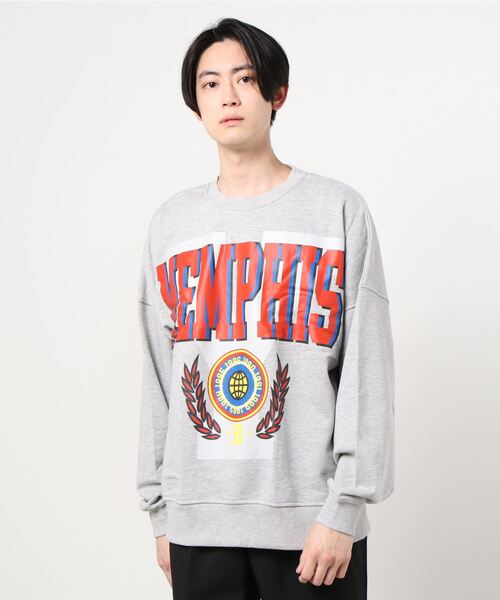 Beno（ビーノ）の「ライト裏毛 カレッジ ロゴ ルーズシルエット トレーナー 【MEMPHIS】（スウェット・メンズ・アイボリー/グレイッシュブルー/グレー・M/L）」の9枚目の写真