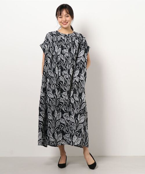 チャイハネ（チャイハネ）の「【チャイハネ】yul リーフ柄フレンチスリーブワンピース（ワンピース・レディース・ブラック/レッド/ホワイト・FREE）」の16枚目の写真