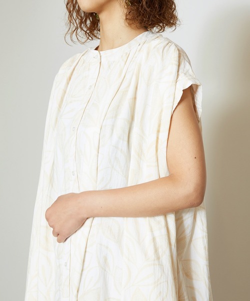 チャイハネ（チャイハネ）の「【チャイハネ】yul リーフ柄フレンチスリーブワンピース（ワンピース・レディース・ブラック/レッド/ホワイト・FREE）」の7枚目の写真