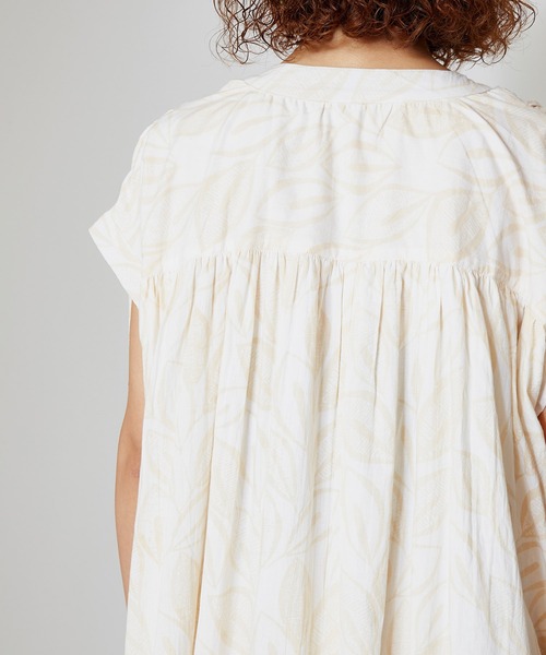 チャイハネ（チャイハネ）の「【チャイハネ】yul リーフ柄フレンチスリーブワンピース（ワンピース・レディース・ブラック/レッド/ホワイト・FREE）」の10枚目の写真