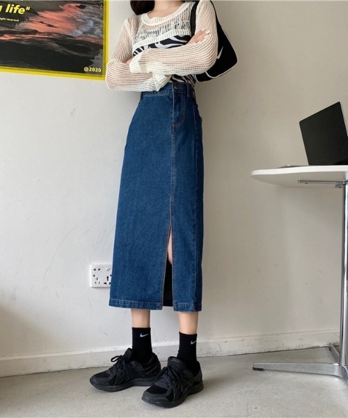 aimoha(アイモハ)の「スリットデニムスカート(デニムスカート・レディース・ブルー/ブラック/ネイビー/ブルー系その他・SMALL/MEDIUM/LARGE)」の10枚目の写真