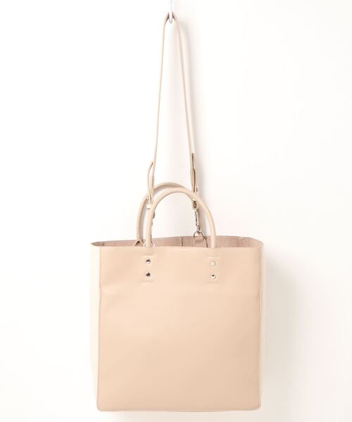 RIVE DROITE（リヴドロワ）の「A4サイズが余裕で入る　A4配色ソフトトート（トートバッグ・レディース・グレー系その他/ライトベージュ・FREE）」の16枚目の写真