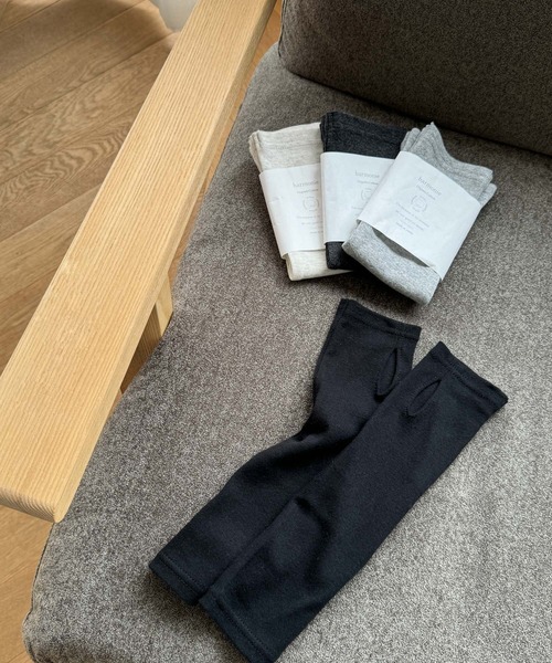 CANAL JEAN（キャナルジーン）の「harmonie -OrganicCotton-　フライスショート丈アームカバー（アームカバー・レディース・チャコールグレー/ブラック/グレー/オートミール・ONE SIZE）」の5枚目の写真