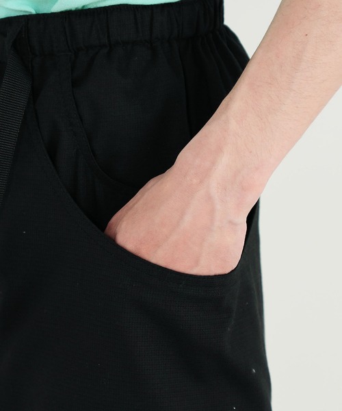 EDWIN（エドウィン）の「歩くたびに涼しい【歩クール】 イージーショートパンツ（その他パンツ・メンズ・ブラック/ネイビー/カーキ/グレー系カモフラージュ・SMALL/MEDIUM/LARGE/X-LARGE）」の17枚目の写真