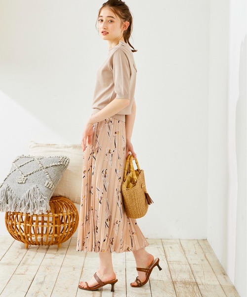 12Twelve Agenda(トゥエルブ アジェンダ)の「花柄プリーツフレアスカート(スカート・レディース・グリーン/ピンクベージュ・M)」の12枚目の写真
