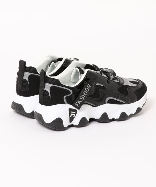 aimoha(アイモハ)の「ユニセックススニーカー(スニーカー・レディース・ホワイト/ブラック・22.5cm/23.5cm/24.5cm/23.0cm/24.0cm/25.0cm)」の17枚目の写真