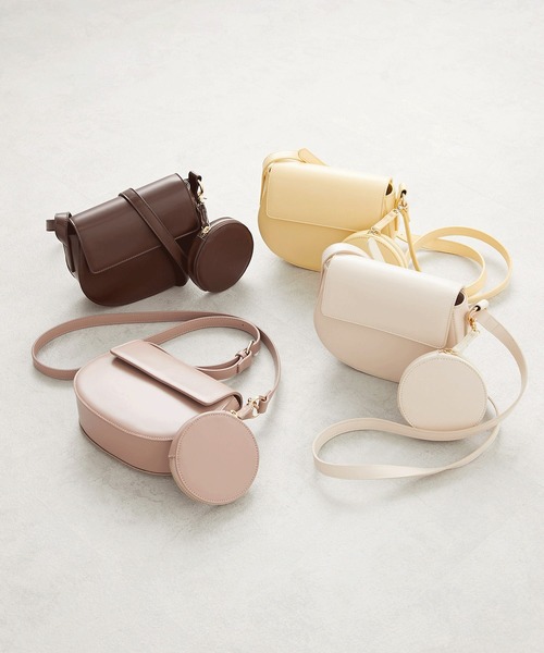 OLIVE des OLIVE（オリーブデオリーブ）の「サークルポーチ付ショルダー（ショルダーバッグ・レディース・オフホワイト/イエロー/ベージュ/ダークブラウン・FREE）」の19枚目の写真