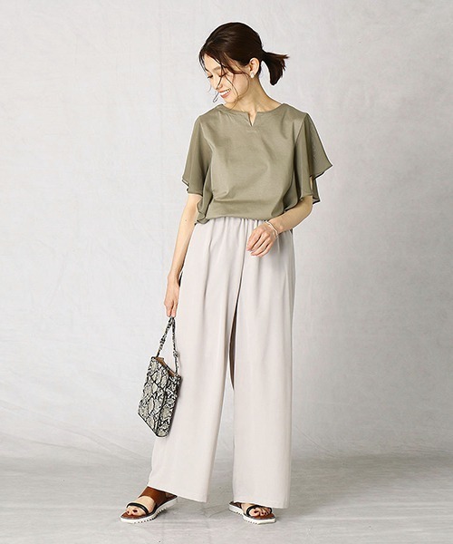 Comme　Ca　Mature（コムサマチュア）の「フリルカットソー（Tシャツ/カットソー・レディース・ホワイト/ブラック/カーキ・MEDIUM/LARGE）」の4枚目の写真