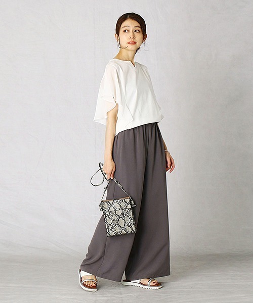 Comme　Ca　Mature（コムサマチュア）の「フリルカットソー（Tシャツ/カットソー・レディース・ホワイト/ブラック/カーキ・MEDIUM/LARGE）」の5枚目の写真