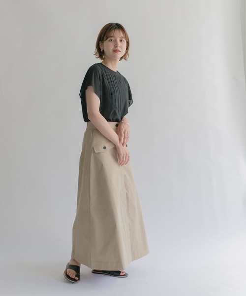 KBF(ケイビーエフ)の「フラップポケットボリュームスカート(スカート・レディース・ベージュ/アイボリー/ブラック・ONE)」の8枚目の写真